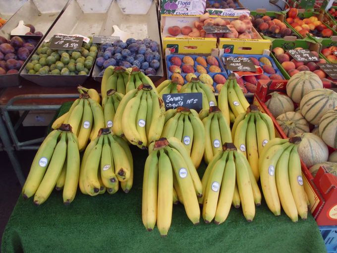 BONITA bananen op de markt in Antwerpen.