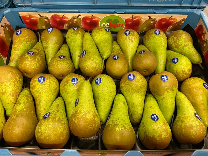Heel wat groothandelaren verkopen inlands fruit onder hun eigen merk.