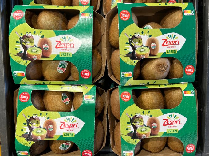 De milieuvriendelijk verpakkingen zijn zowel voor 6 als 8 kiwi's beschikbaar.